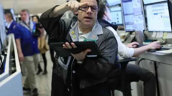  美股早盘延续反弹，道指显著拉升；油价出现明显回调，地缘局势仍存不确定性。 股票财经 美股早盘延续反弹，道指显著拉升；油价出现明显回调，地缘局势仍存不确定性。 股票财经 美股早盘延续反弹，道指显著拉升；油价出现明显回调，地缘局势仍存不确定性。 股票财经 美股早盘延续反弹，道指显著拉升；油价出现明显回调，地缘局势仍存不确定性。 股票财经