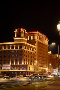  券商互联网巨头东方财富；净利润再创新高，科技赋能成关键。 IT技术 券商互联网巨头东方财富；净利润再创新高，科技赋能成关键。 IT技术