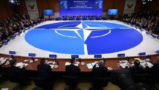  不再迷信地缘博弈：国际格局重塑下的企业生存法则 新闻