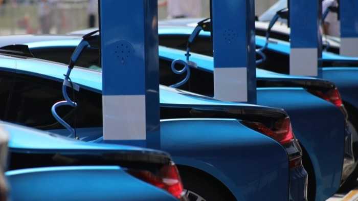  巨象转身的阵痛：跨国车企的电动化困局与未来抉择 汽车科技