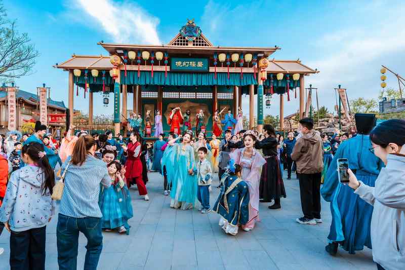 情感价值焦虑:如何通过沉浸式互动解决旅游同质化难题? 文化旅游