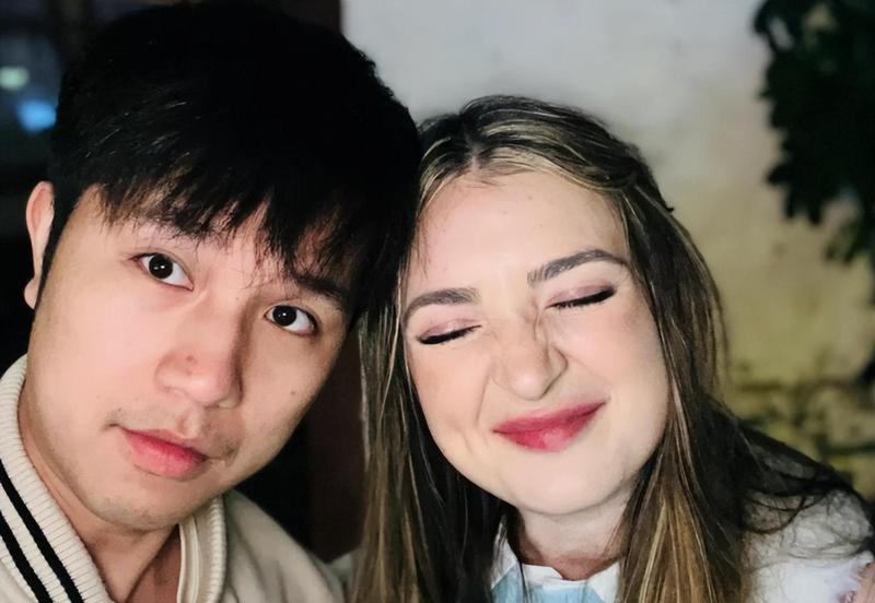  【跨国网恋技术复盘】一位钢琴教师如何用8000公里距离验证真心：这套方法论改变了我的婚姻认知 情感心理