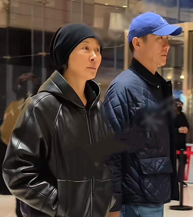  十五年爱情长跑背后的博弈论：黄志忠与柯蓝的关系为何难以走向婚姻？ 娱乐新闻